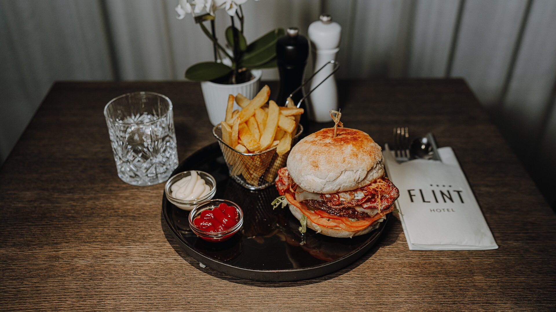Flint Hotel-餐饮