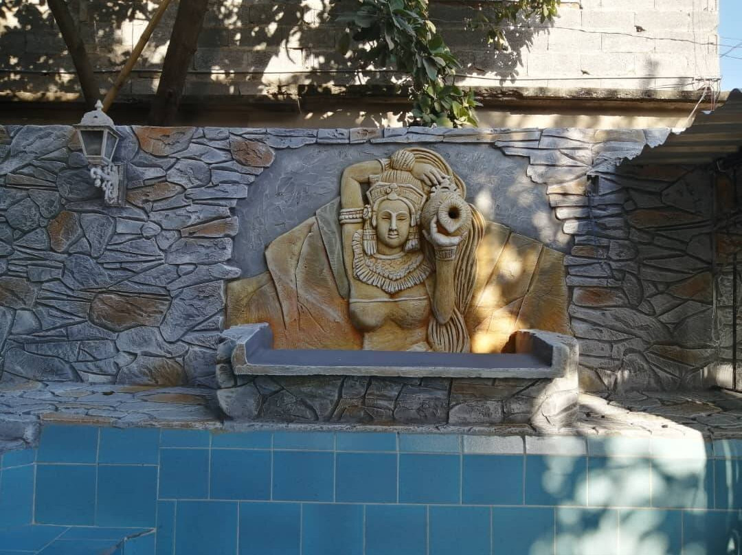 Violet House Hostal主图