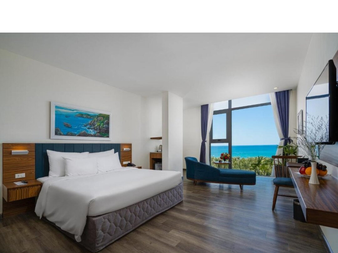 Sala Grand TuyHoa Hotel主图