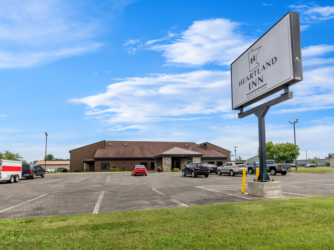 Nevis酒店住宿-Heartland Inn & Suites, Surestay Collection By Best Western