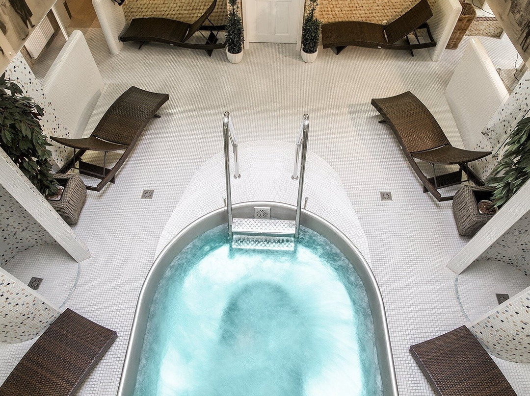 Karlsbad Grande Madonna Spa & Wellness Hotel主图