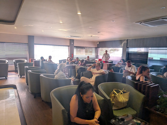 Moonimaa Airport Lounge-湖卢勒必去景点