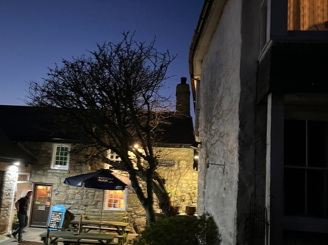 The White House at The Tinners Arms主图