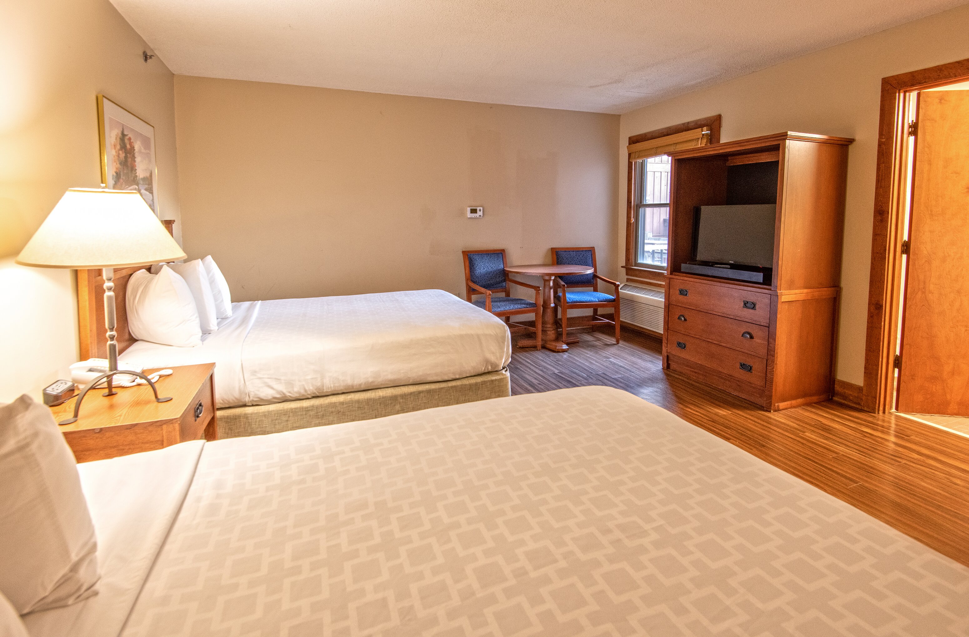 Lake Cumberland State Resort Park - Lodging-客卧