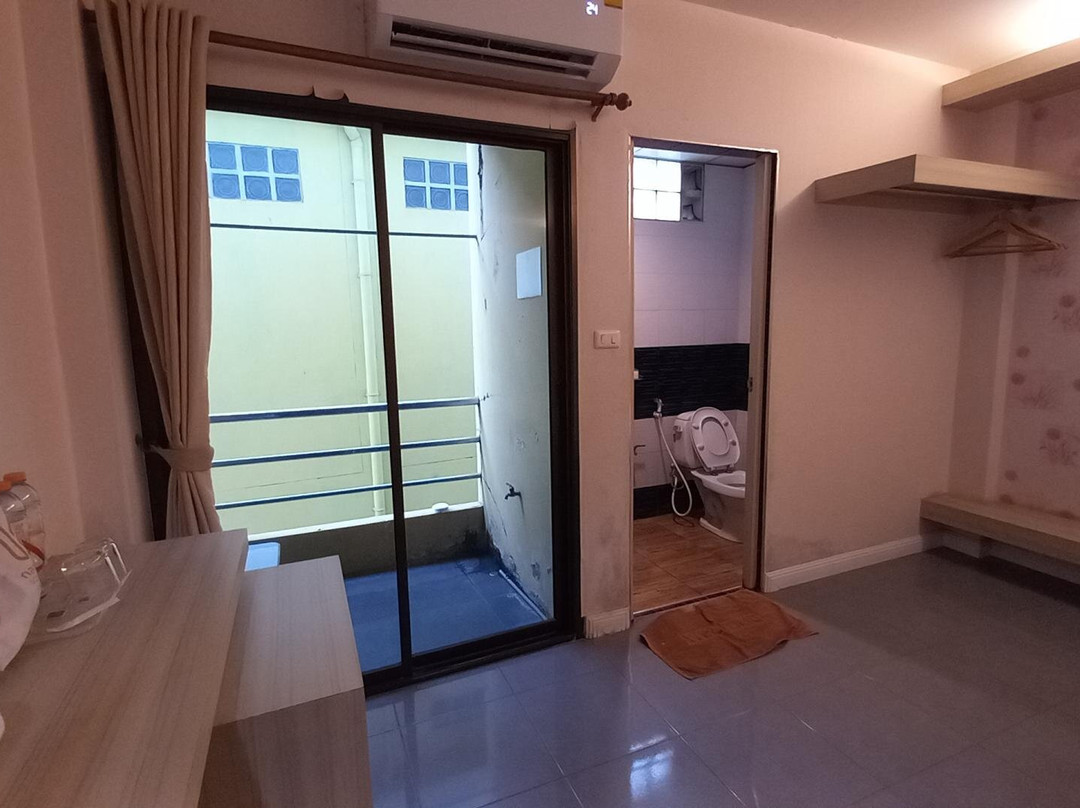 Klang Muang @ Nongkhai Hotel主图