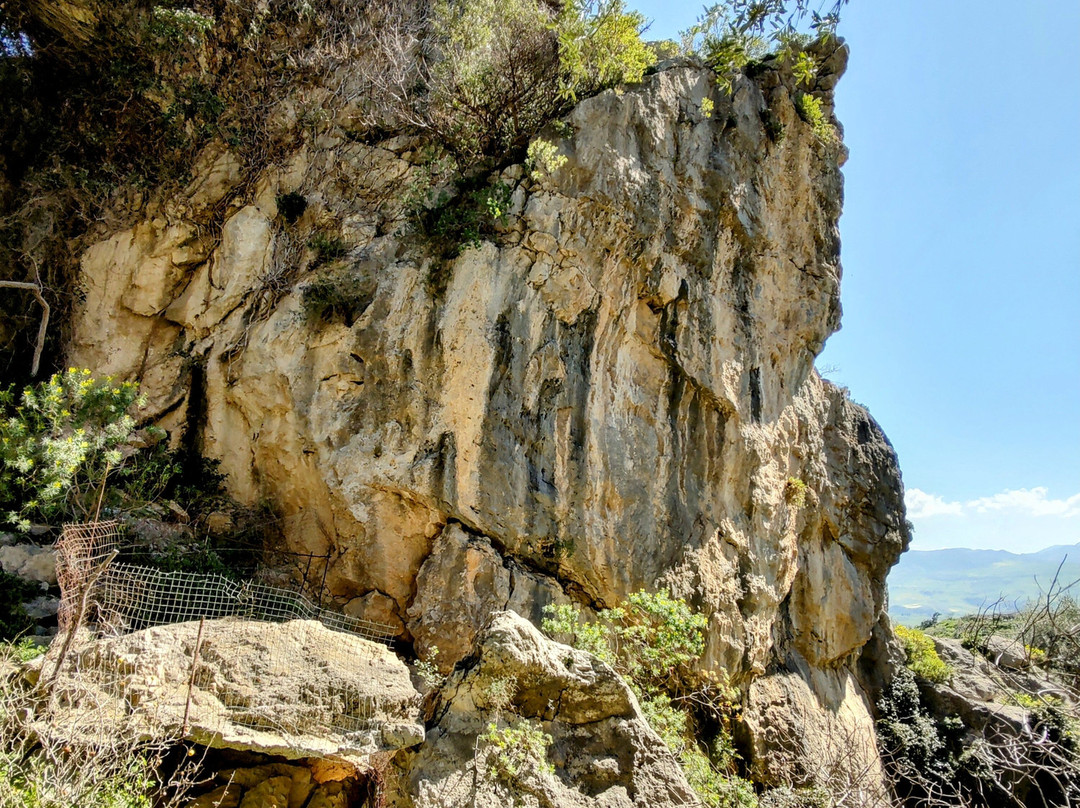Zona Archeologica di Mura Pregne景点图片