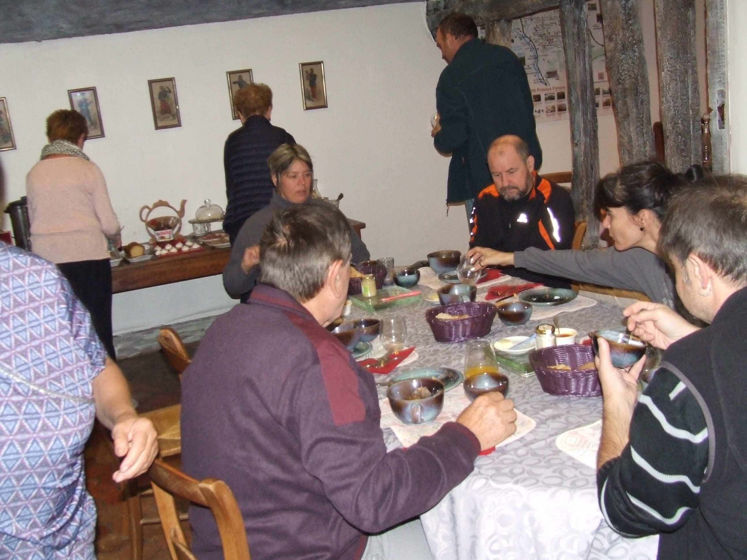 La Ferme des Perriaux-餐饮