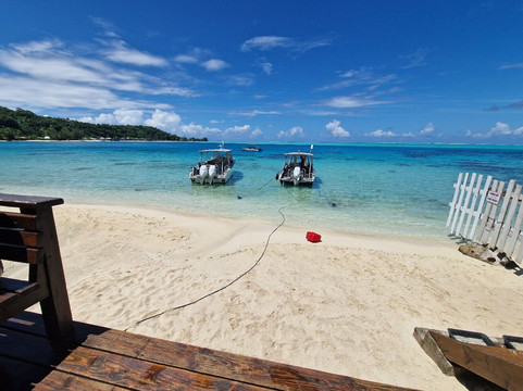 Bora Diving Center (by Eleuthera)-波拉波拉岛必去景点