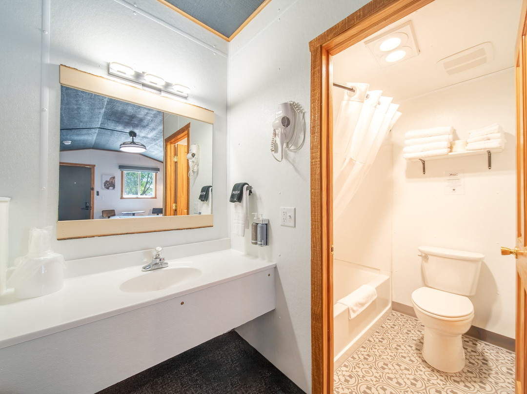 Hansen Inn & Cabins主图