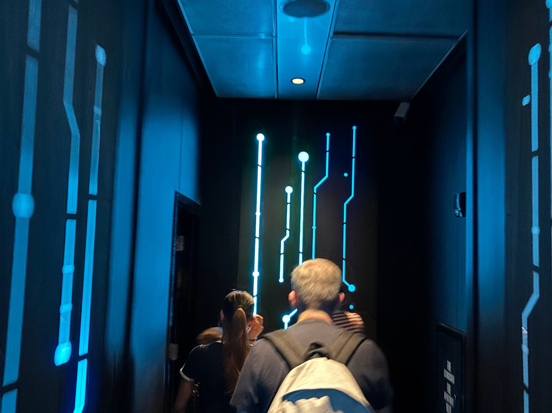 TRON Lightcycle-Lake Buena Vista必去景点