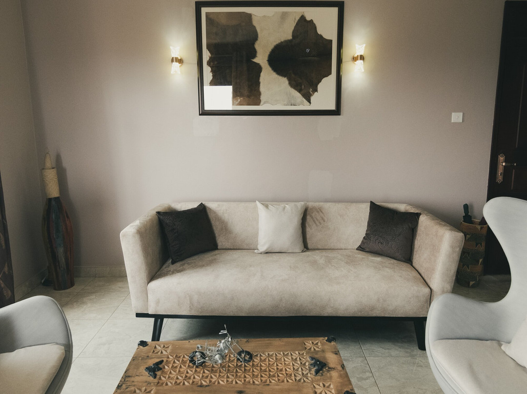 Aqueduct 1359 Suites