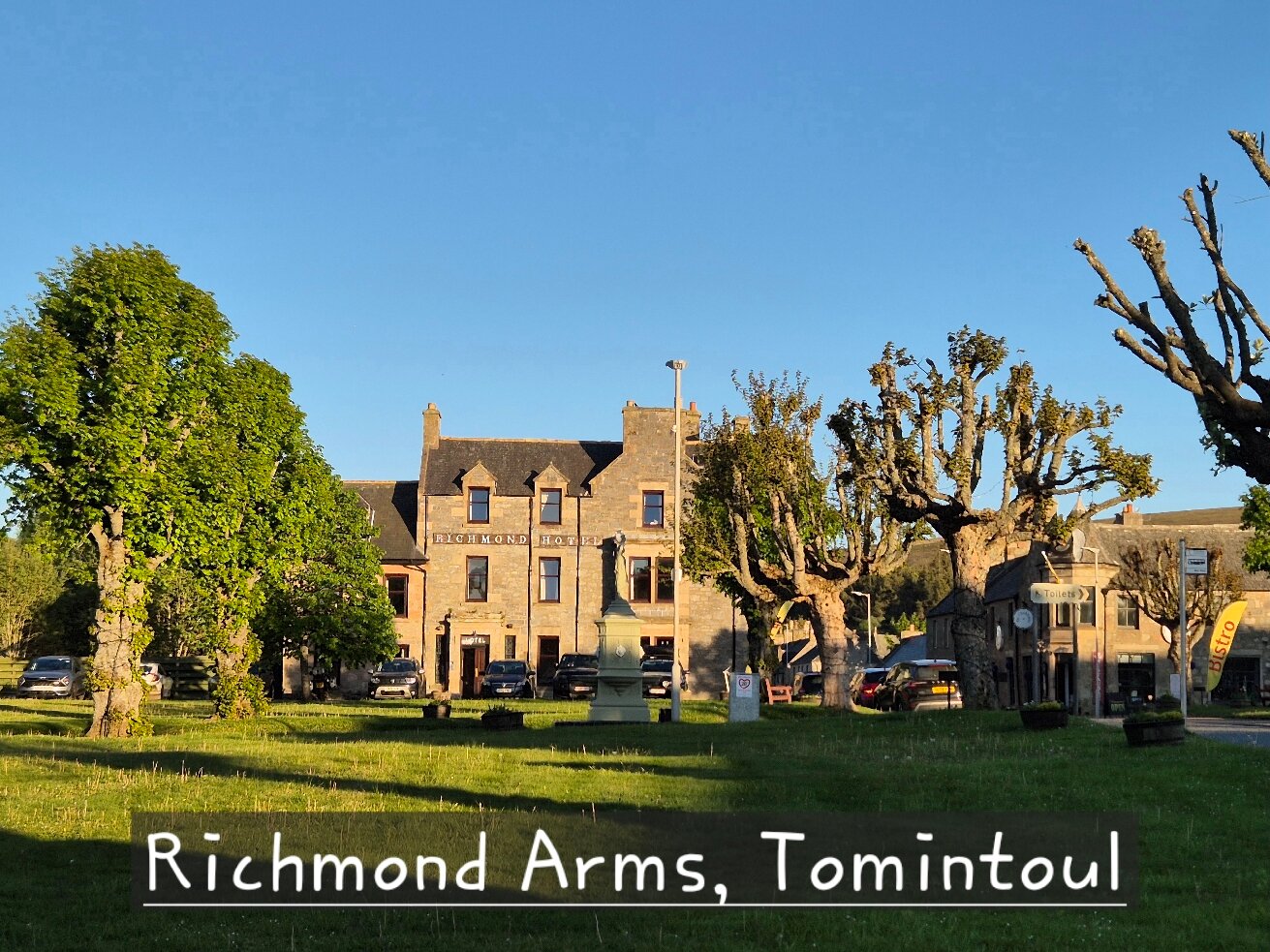 Richmond Arms Hotel-官方