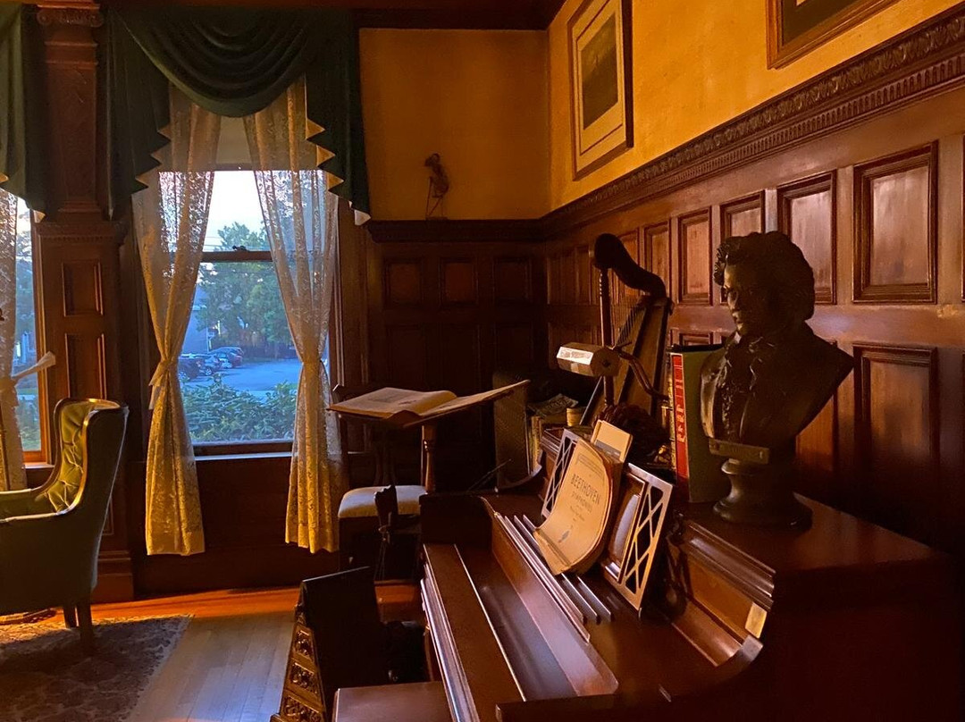 South Shire Inn主图