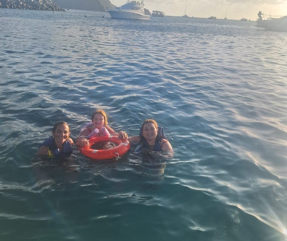 Air France Beach-费尔南多-迪诺罗尼亚群岛必去景点