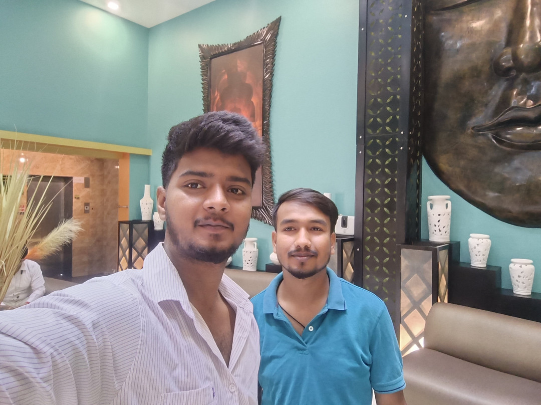 Hotel AVN Grand主图