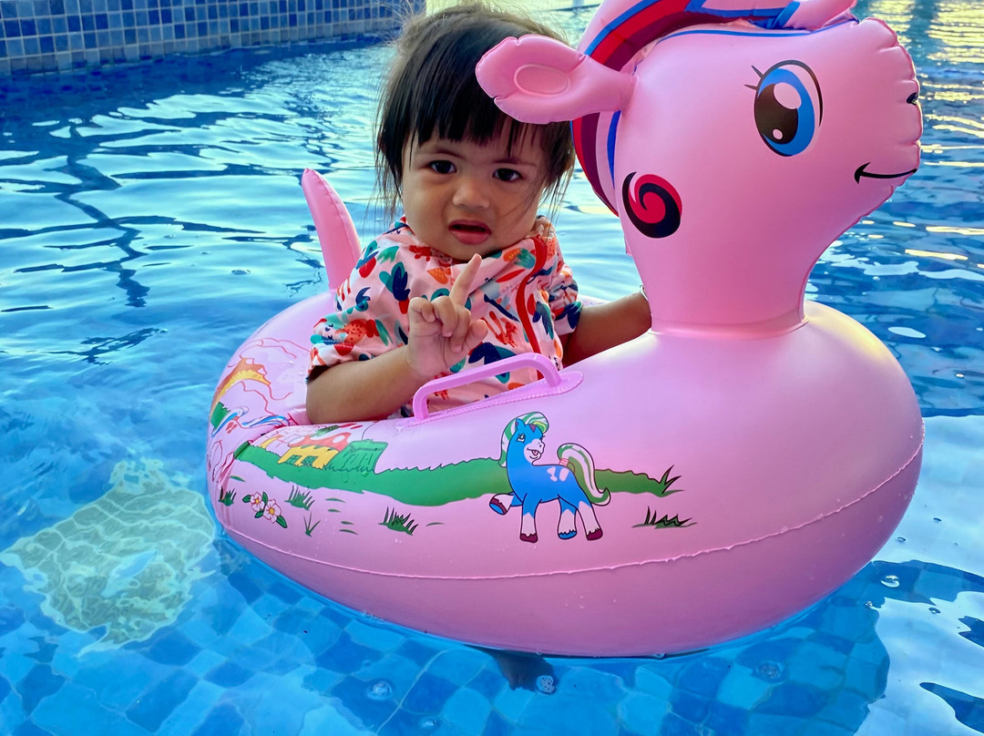 The Zuri Dumai主图