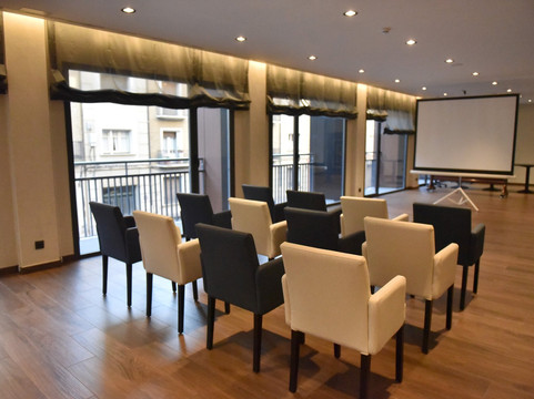 佩德罗一世阿拉贡酒店主图