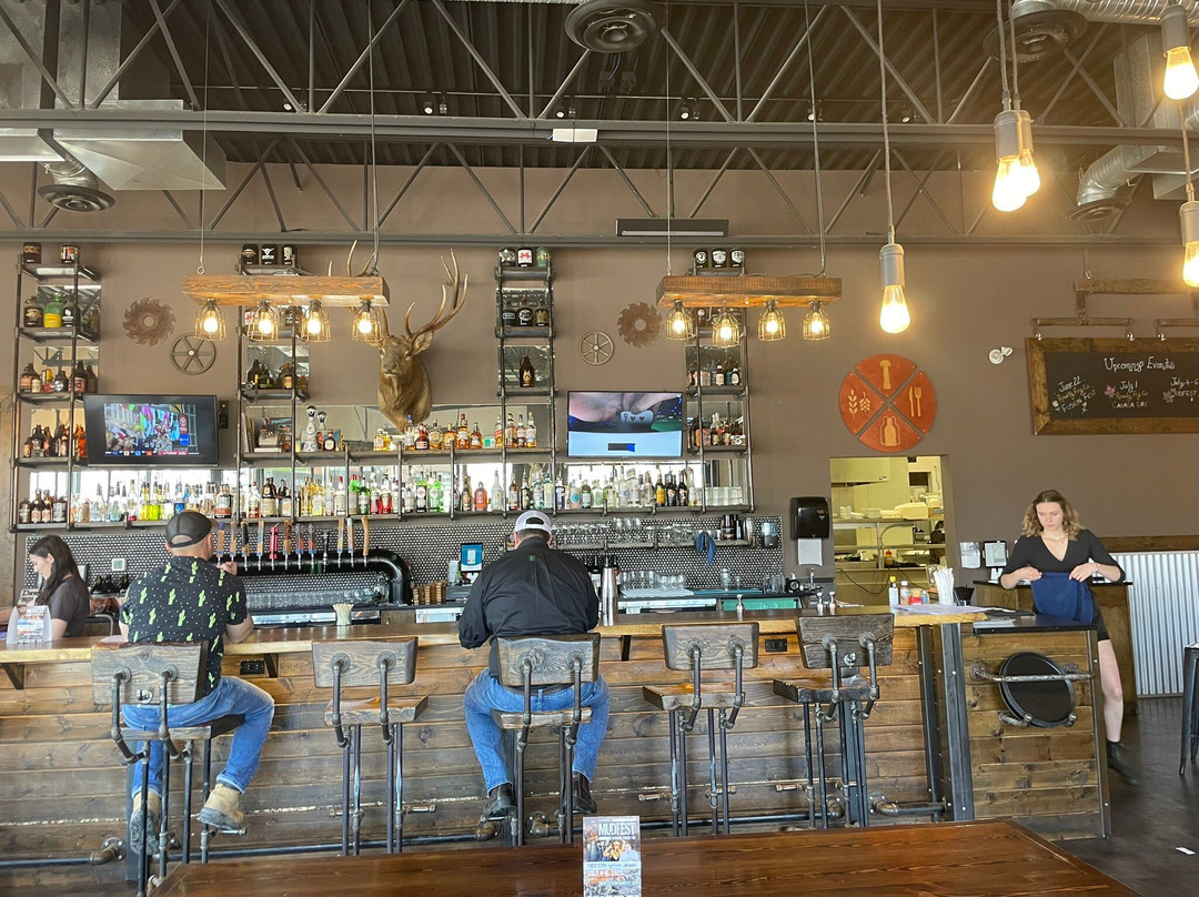 Post & Row Local Taphouse