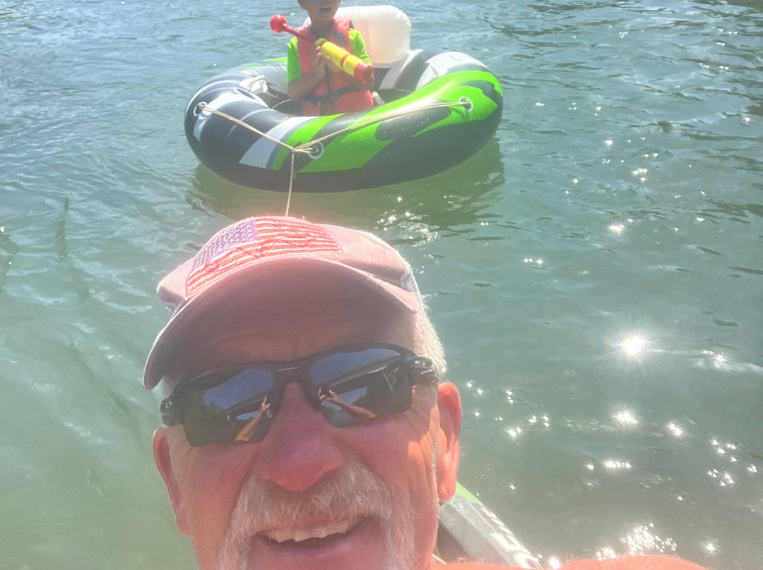 Big Elk Floats and Camping-Pineville必去景点