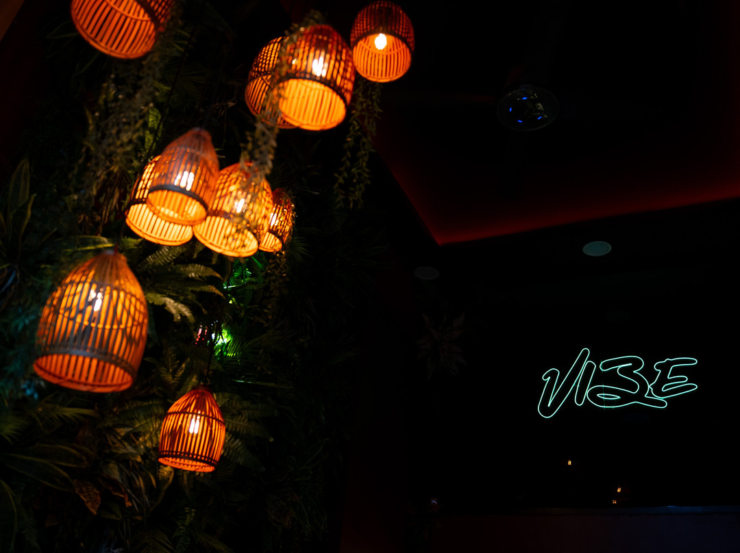 Vibe Hip Hop & Afro Beats Cafe