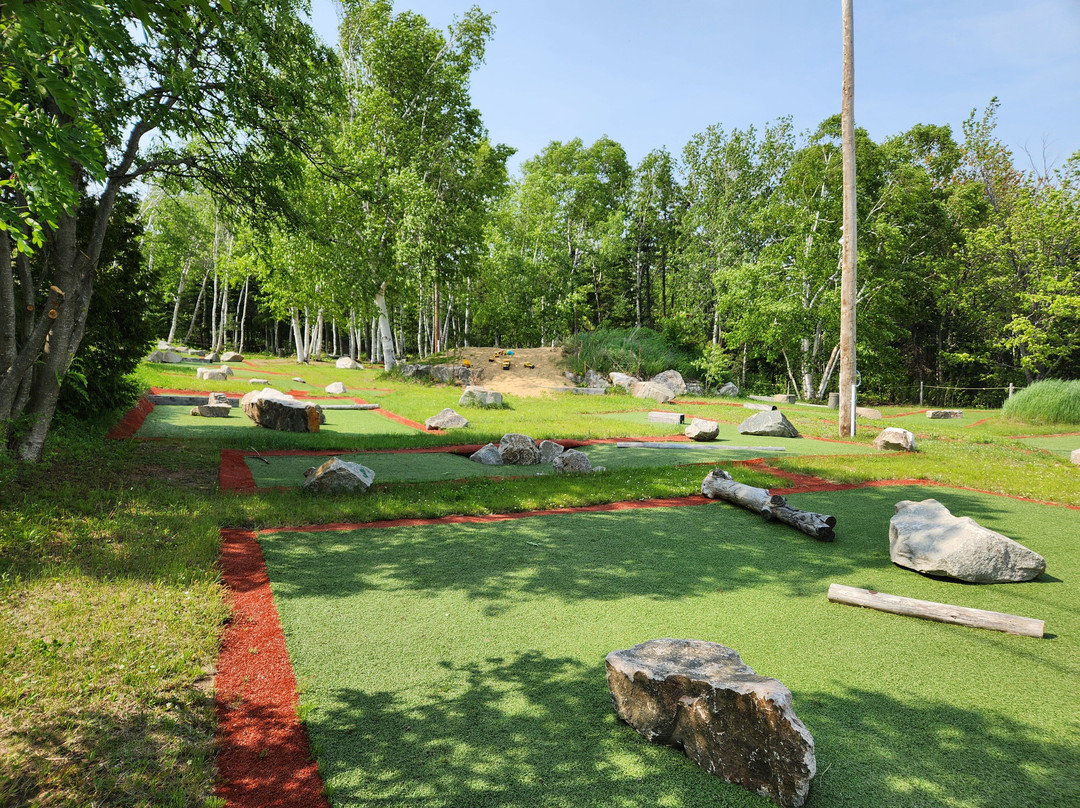 Mini-Putt & Musée d'animaux naturalisés