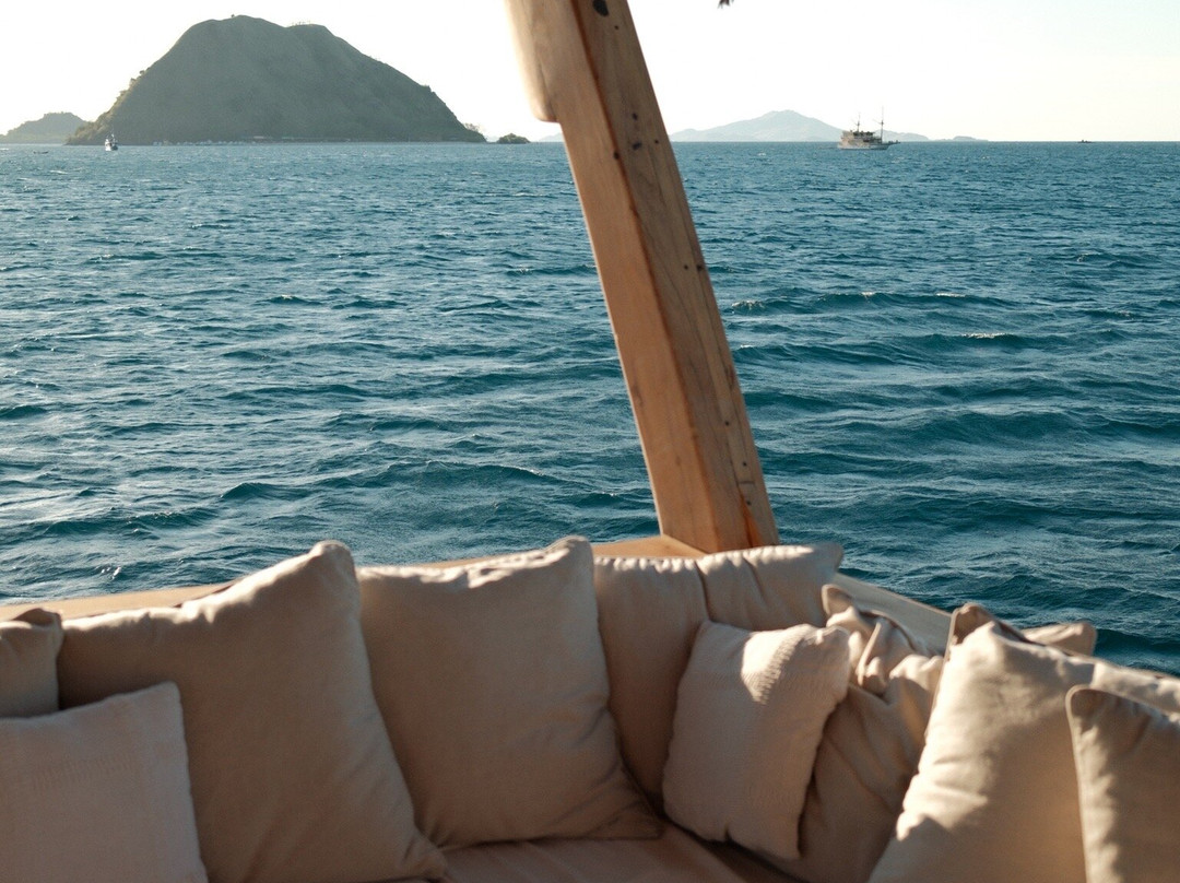 Barefoot Yachts Indonesia-Labuan Bajo必去景点