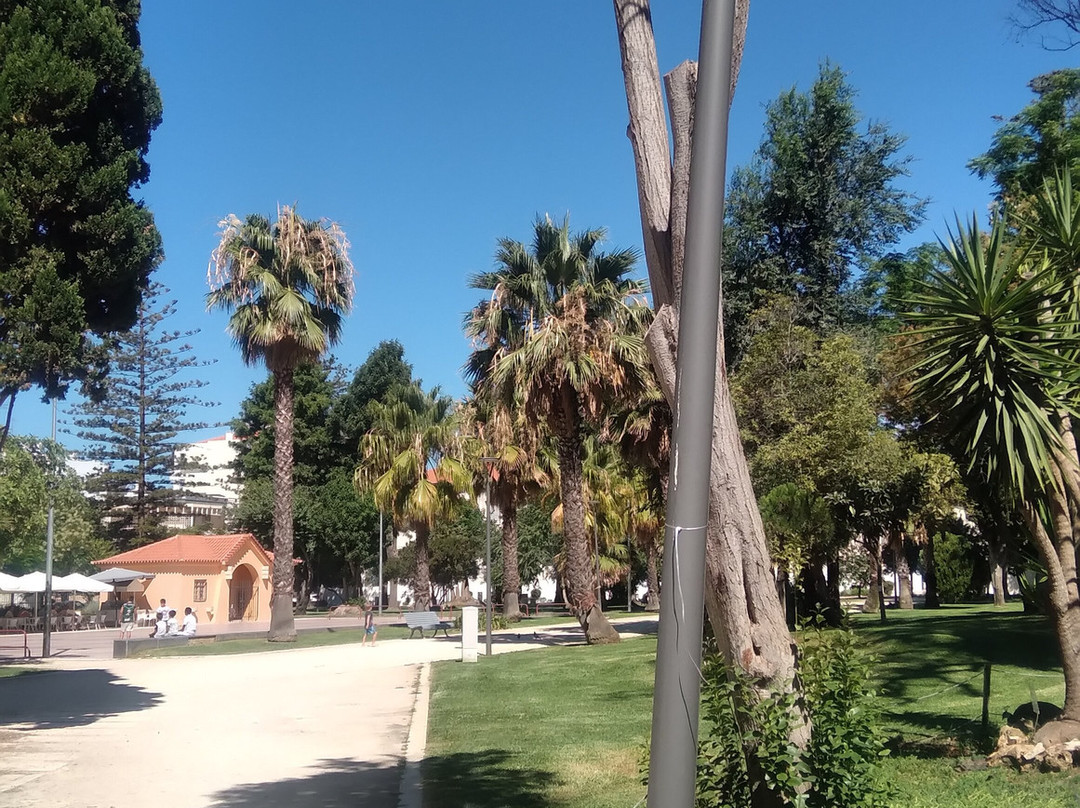 Jardim da Alameda João de Deus-法罗必去景点