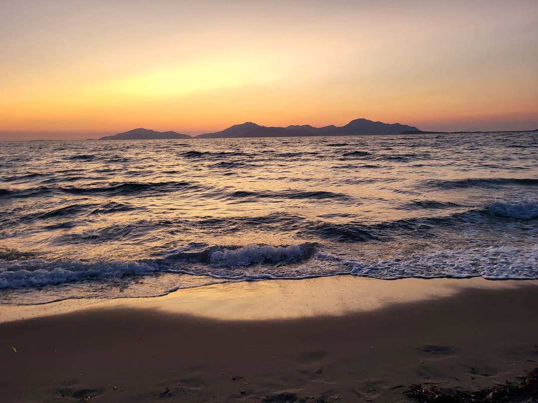 Sandy Beach Hotel & Family Suites主图