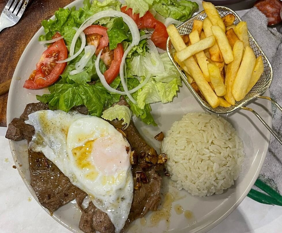 Etoile Berriat - Chez Mena