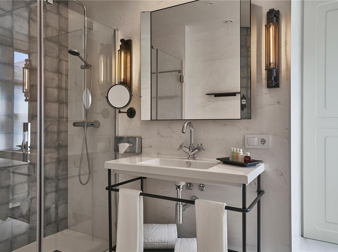 Hotel Vincci Molviedro