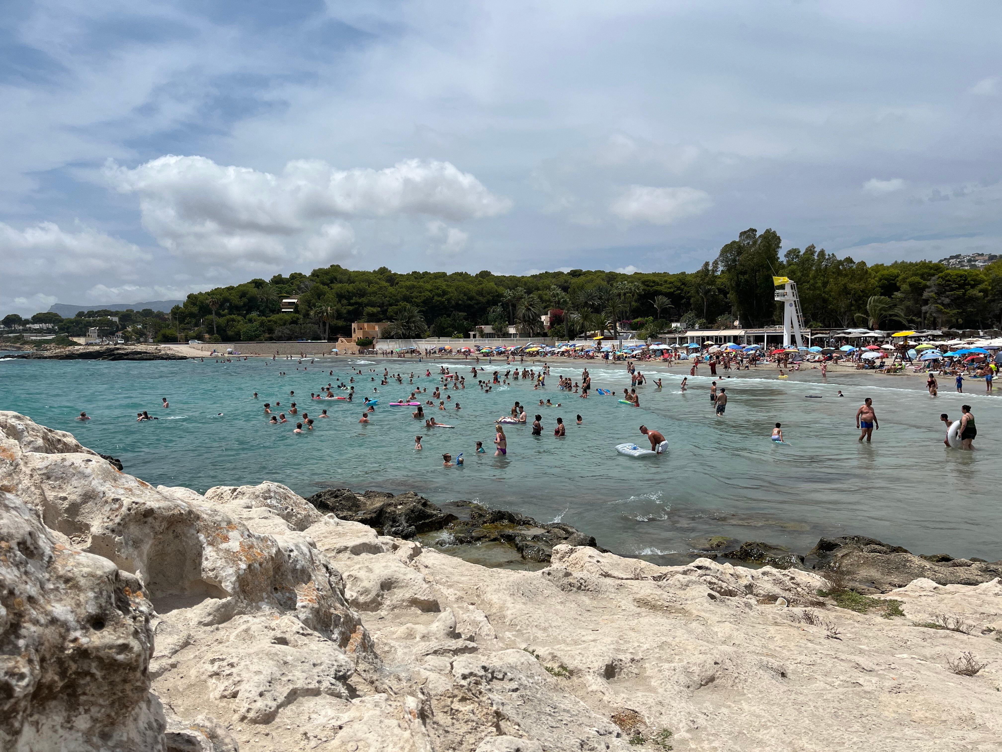 Hotel Buigues-泳池