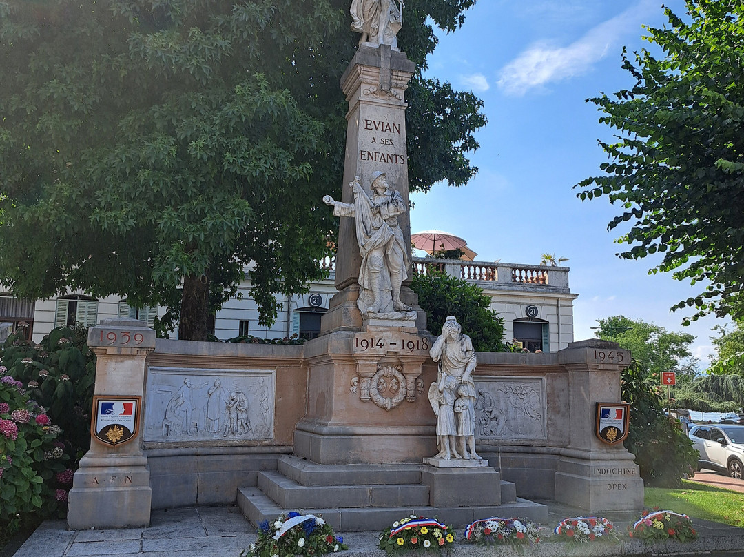 Monument Aux Morts-依云必去景点