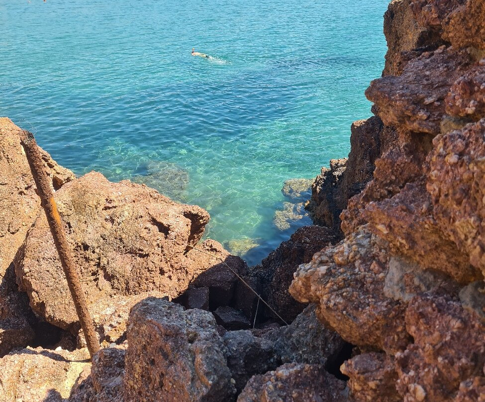 Spiaggia delle Rocchette-佩斯卡亚堡必去景点