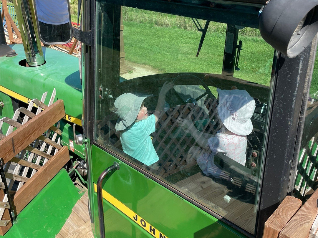 Country Bumpkin Farm Market-威斯康星峡谷必去景点