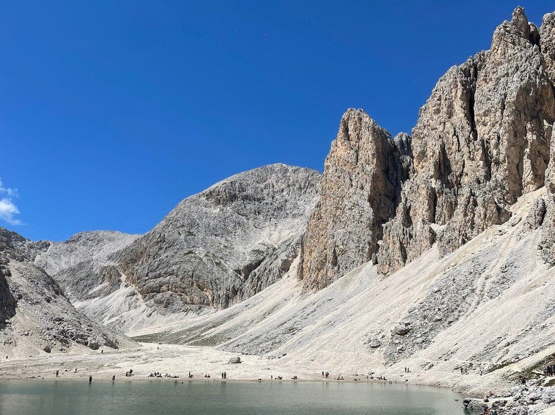Antermoia Lake-Mazzin必去景点