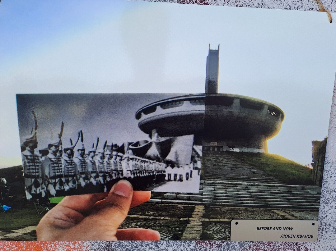 Buzludzha Monument-卡赞勒克必去景点