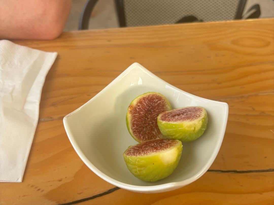 Cipre Winery-伦巴达必去景点