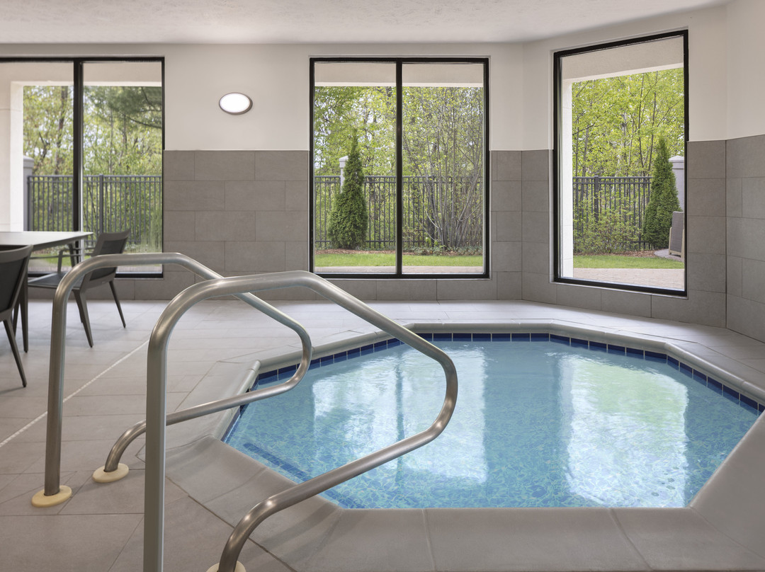 特拉弗斯城万怡酒店主图