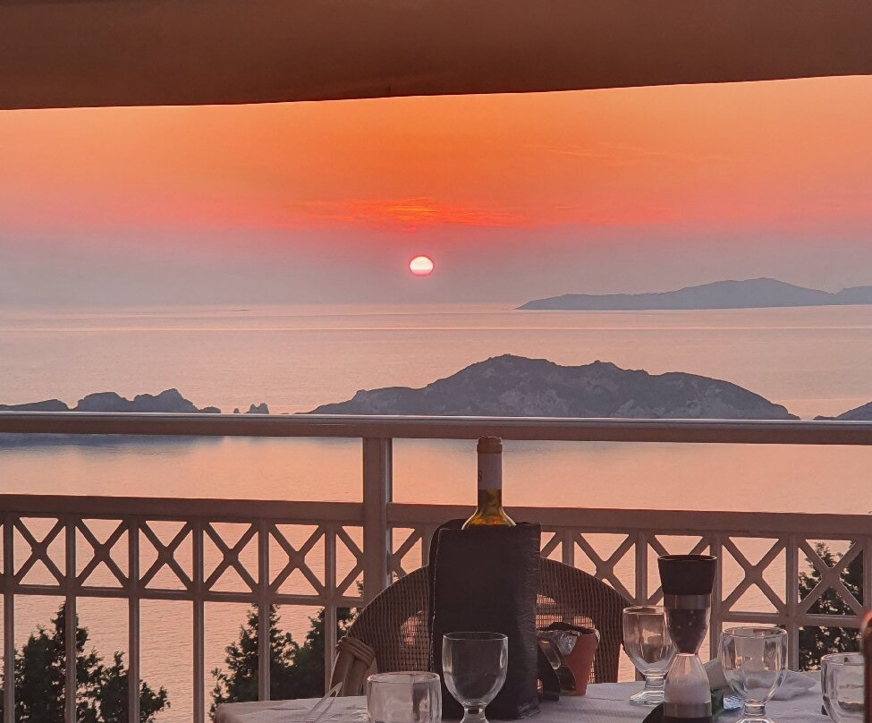 The 3 Brothers Hotel主图