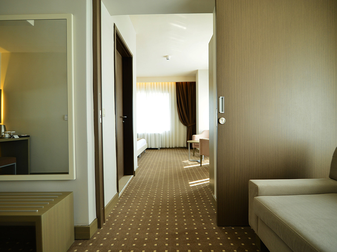 Hotel Star Royal主图