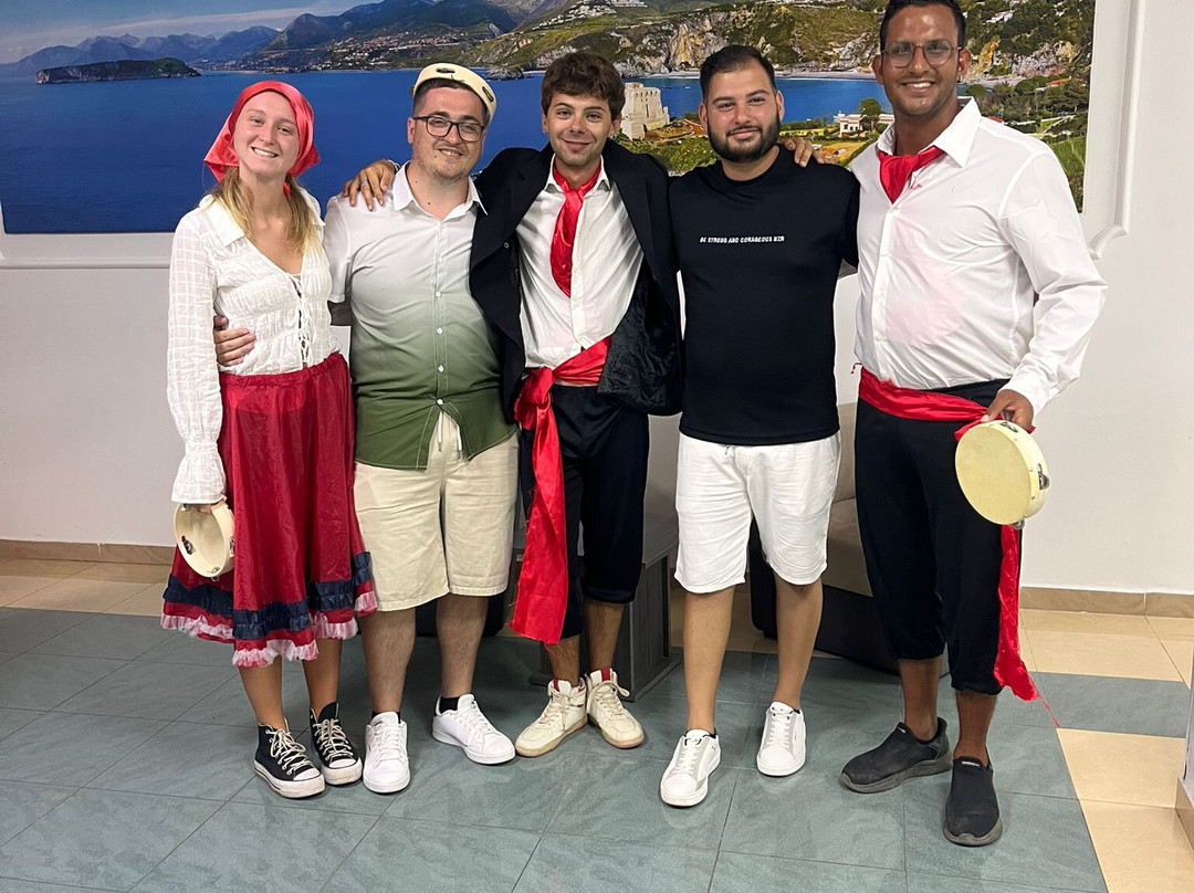 Sea Breeze Hotel Club主图