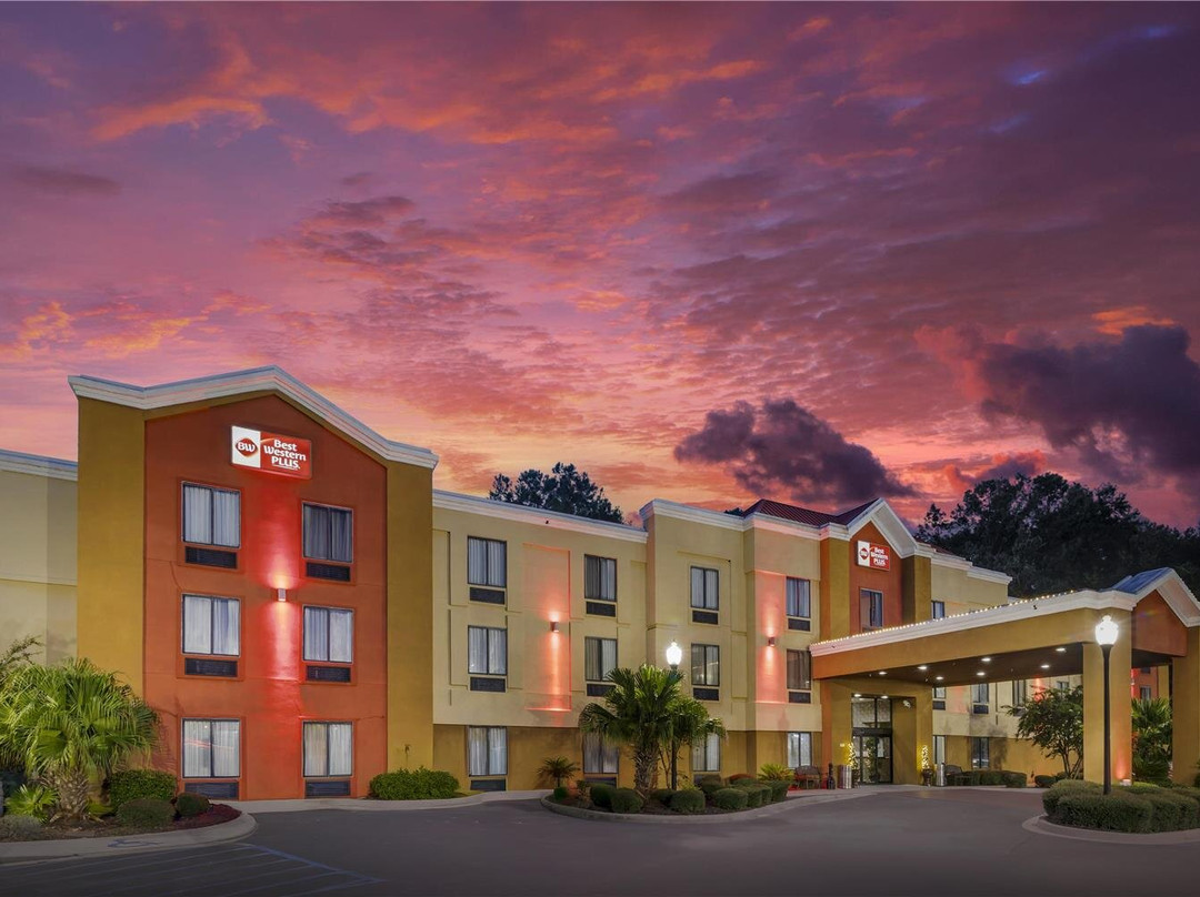 里士满希尔酒店住宿-Best Western Plus Richmond Hill Inn