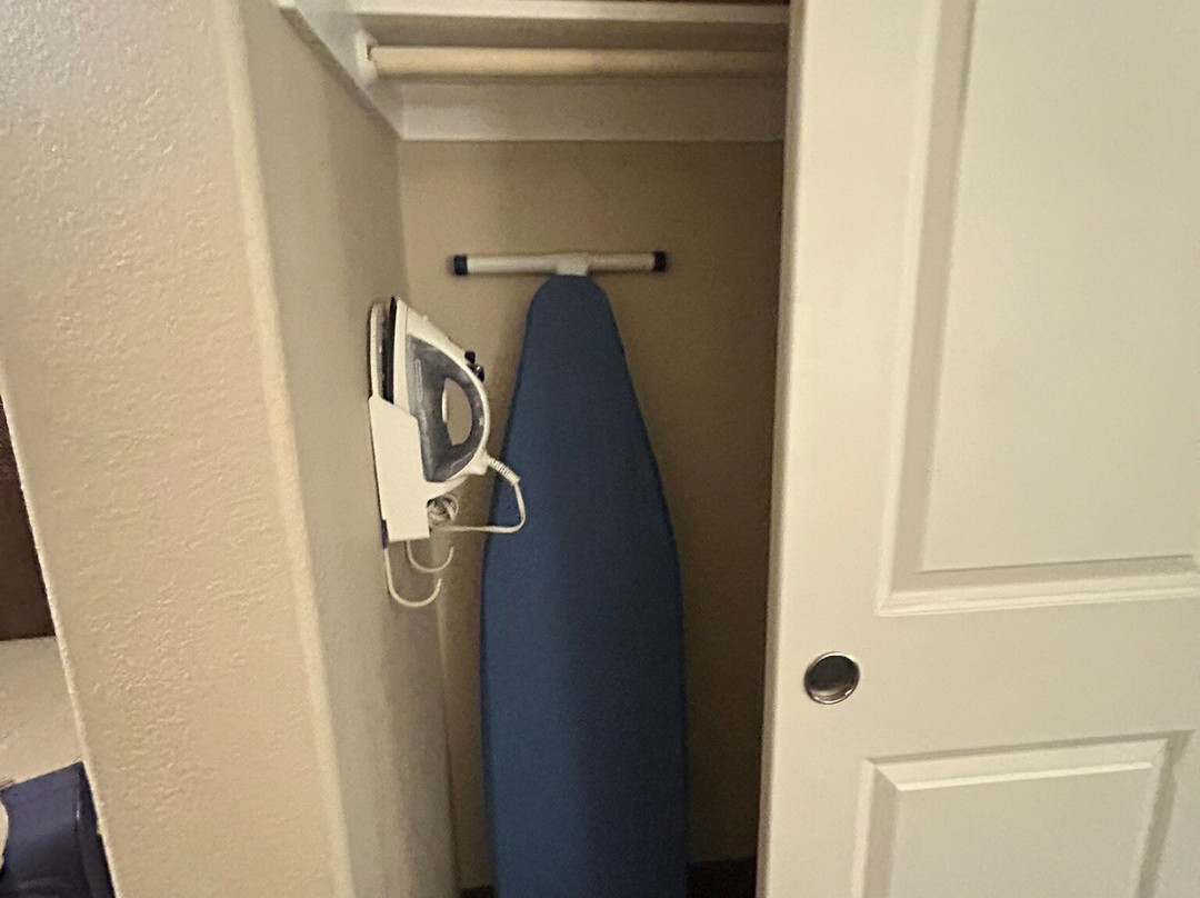 Comfort Suites Fresno River Park主图