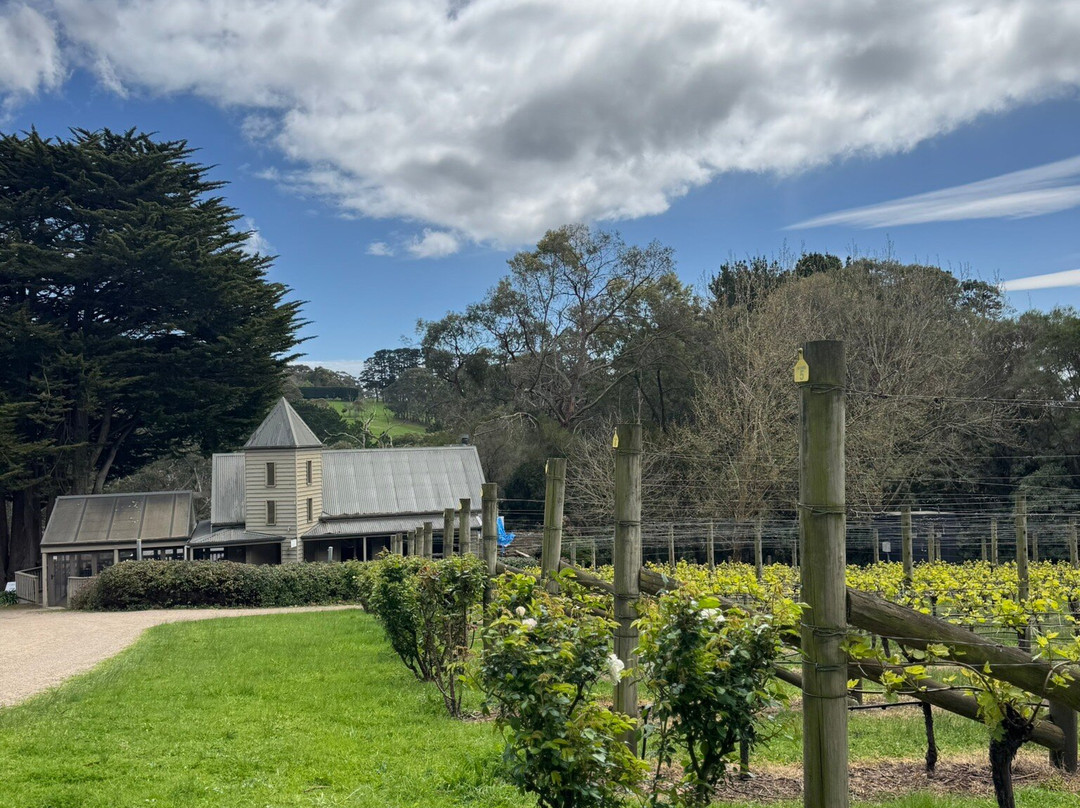 Mont Rouge Estate-红山必去景点