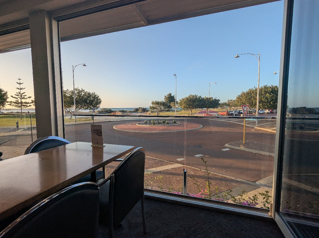 海洋中心酒店主图