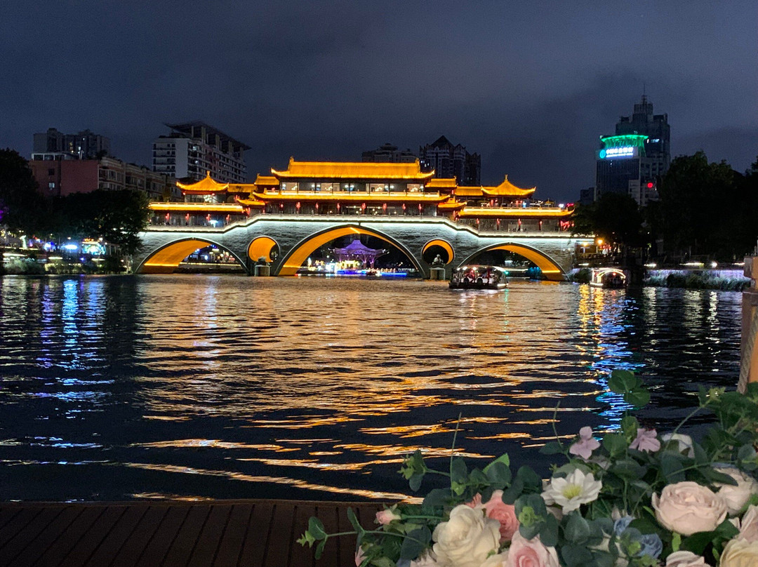 安顺桥-成都必去景点