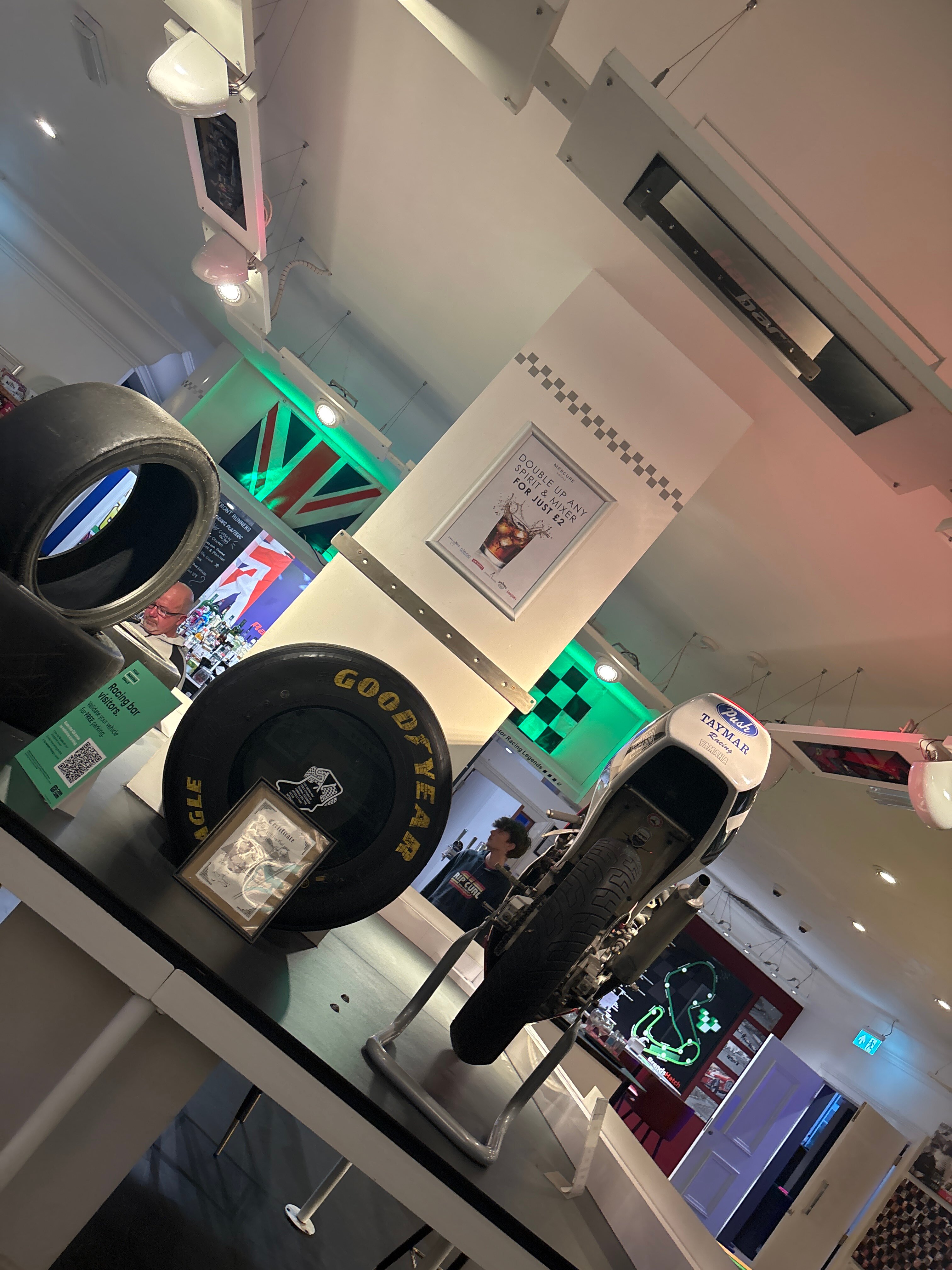 达特福德布兰兹哈奇美居水疗酒店-官方