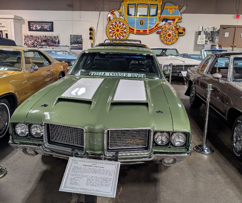 R.E. Olds Transportation Museum-兰辛必去景点