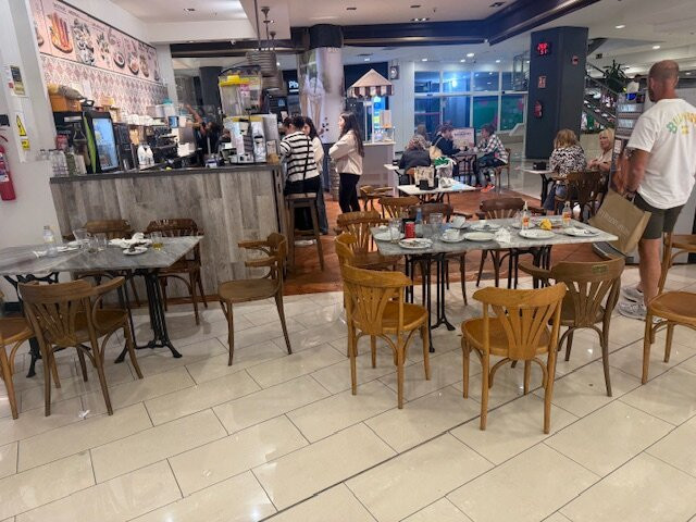 Centro Comercial La Marina-Finestrat必去景点