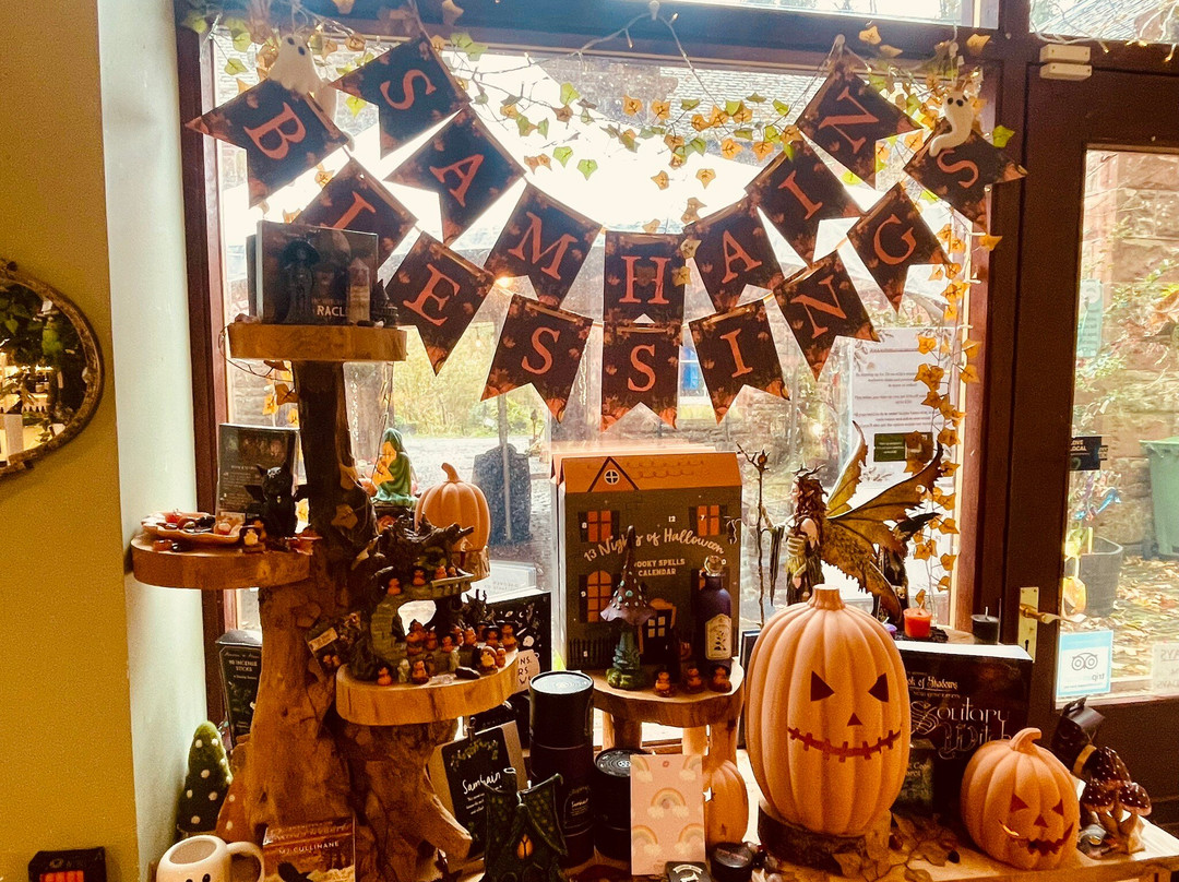 Tir na nOg Holistic Centre & Shop-Balfron必去景点